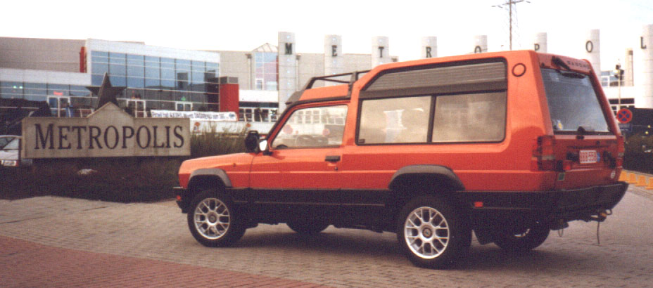 El TALBOTMATRA RANCHO era la version francesa SUV del Simca 1200 gano mucho 